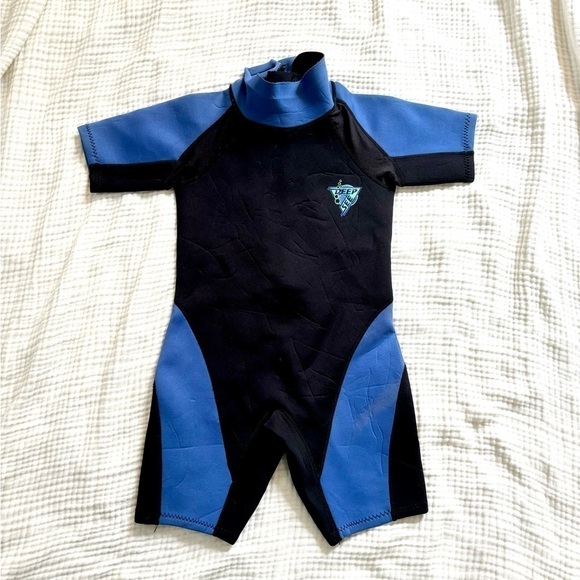 Deep See wetsuit shorty youth XL - Picture 1 of 12